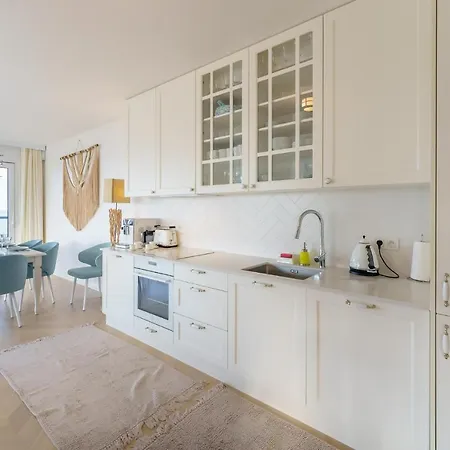 Apartamento Apartament Supreme Delux Ustronie 20 M Do Plazy *