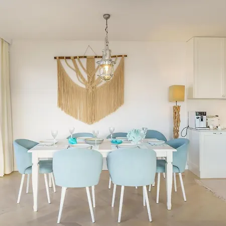 Apartamento Apartament Supreme Delux Ustronie 20 M Do Plazy *
